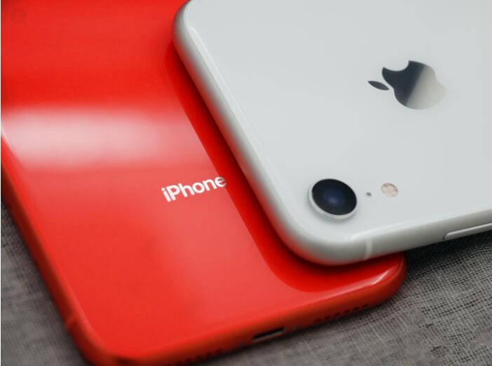 苹果维修点解答iPhone 11Pro Max手机碎屏维修多少钱？